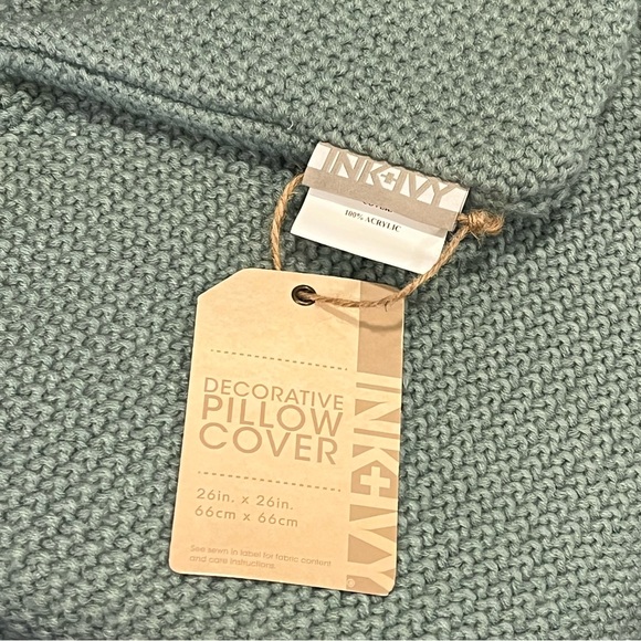 NWT Two 26" Bree Chunky-Knit European Pillow Shams - Picture 4 of 4